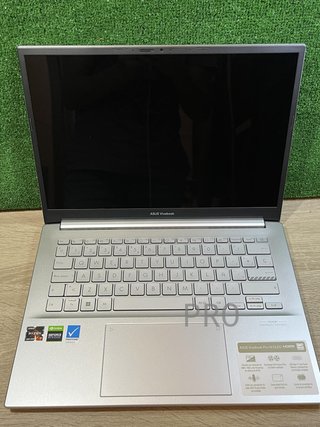 ASUS Vivobook Pro 14 OLED
