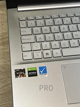 ASUS Vivobook Pro 14 OLED