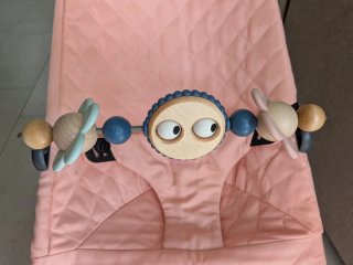Hamaca BabyBjorn + Juguete