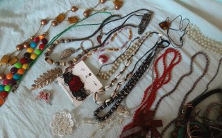 Lotto bigiotteria donna