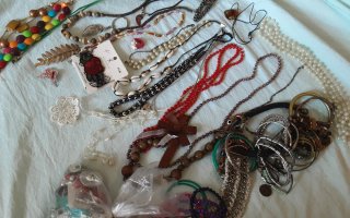 Lotto bigiotteria donna