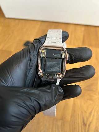 Apple Watch S4 40mm Oro/Plata Libre iCloud
