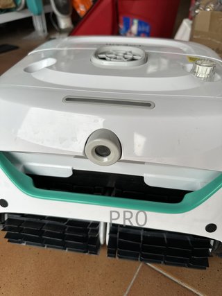 Robot piscina limpiafondos WYBOT C2