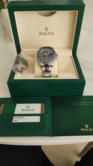Rolex GMT-Master II Batman 116710BLNR casi nuevo