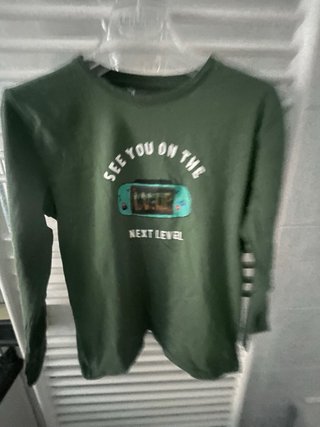 Maglia verde con stampa videogioco