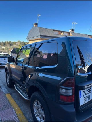 Mitsubishi Montero 2001