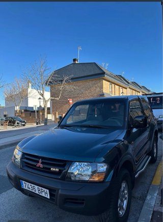 Mitsubishi Montero 2001