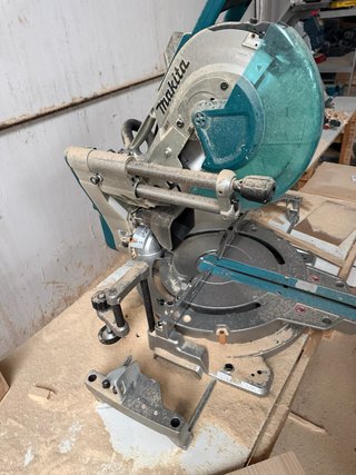 Ingletadora Makita