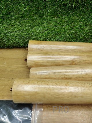 Set di 4 gambe in legno massello