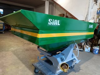 Abonadora verde y amarilla 686825138