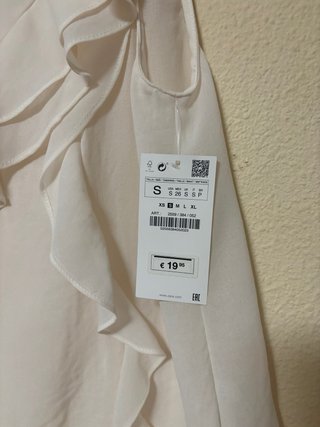 Blusa Zara volantes blanca Talla S