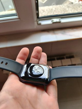 OPPO Watch 46mm guarda tutte le foto