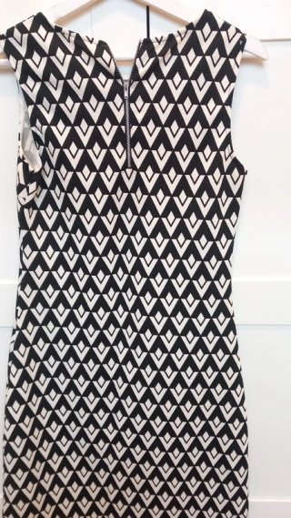 Vestido geométrico talla S