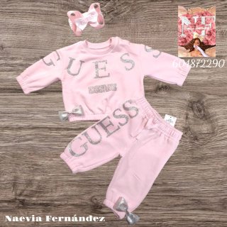 Conjunto bebé niña rosa Guess +nombre