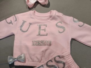 Conjunto bebé niña rosa Guess +nombre