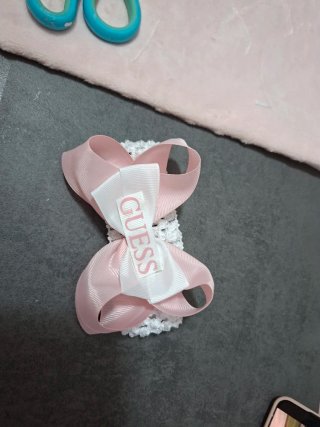 Conjunto bebé niña rosa Guess +nombre