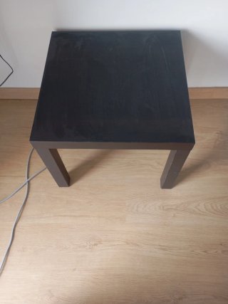 Mesita auxiliar Ikea marrón oscura