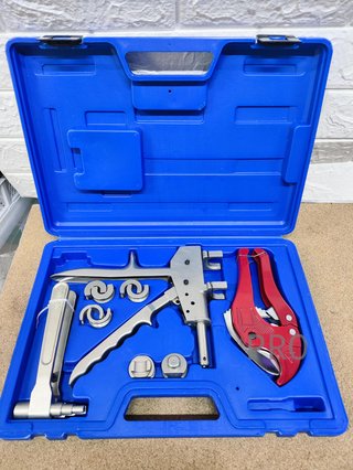 Herramientas Manuales de Sujeción de Tuberías Pex