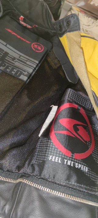 Mono de cuero para moto SPYKE