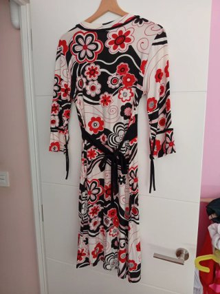 Vestidos Cada uno 20€