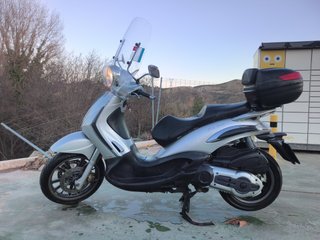 Piaggio Beverly 400i Plata