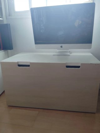 Banco baúl almacenaje IKEA con cajón de ruedas