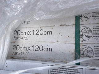 Suelo porcelánico imitación madera
