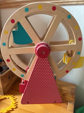 Noria de madera para niños