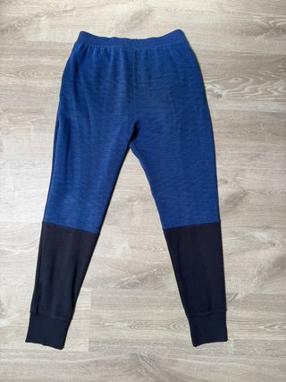 Pantalón Deportivo Under Armour  Talla M