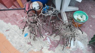 Soportes para macetas de metal