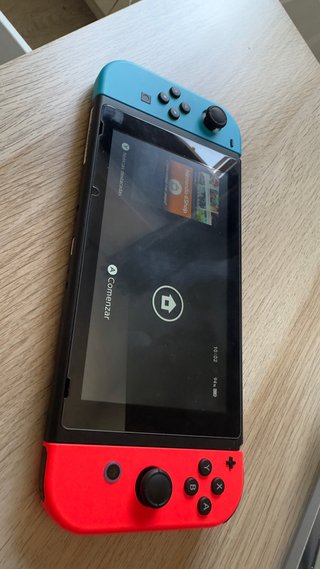 Nintendo Switch Azul y Rojo