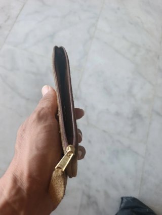 Bolsa de mano de ante