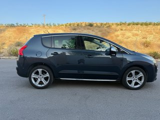Peugeot 3008 2011