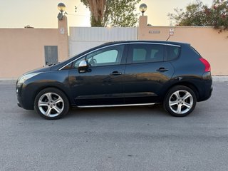 Peugeot 3008 2011
