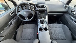 Peugeot 3008 2011