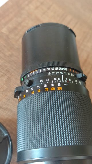 Hasselblad Sonnar 250 CF T*