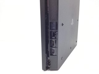 E692297-0 SONY PS4 SLIM 500GB