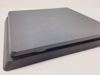 E692297-0 SONY PS4 SLIM 500GB