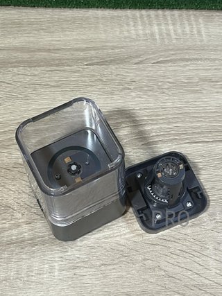 Sacapuntas eléctrico portátil Amazon Basics