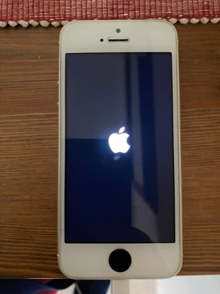 iPhone 5 SE con caja original
