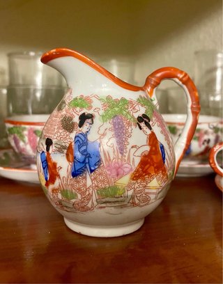 2 Juegos de café porcelana pintado a mano