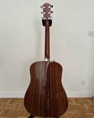 Guitarra Taylor 210e SB Deluxe Electroacústica