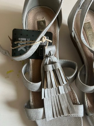 Sandalias Xti plateadas talla 39