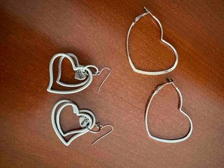 PENDIENTES GUESS