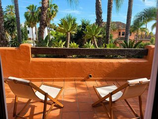 Casa adosada en alquiler en Lomas de Marbella Club en Marbella