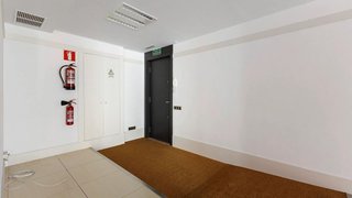 Oficina en alquiler en La Maternitat i Sant Ramon en Barcelona