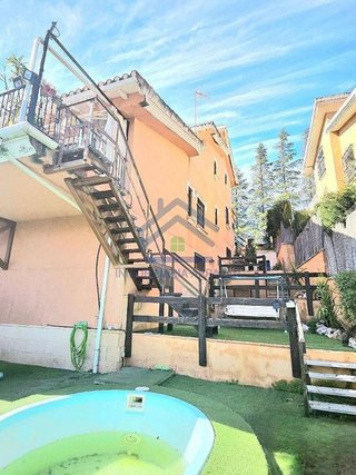 Chalet en venta en Gójar