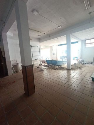 Local comercial en venta en Viñuela - Rescatado en Córdoba