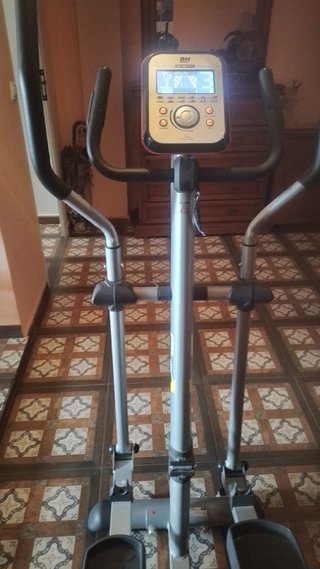 BH Spazio Program G2567 Bicicleta Elíptica