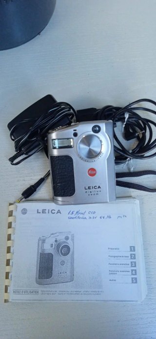 Cámara Leica Digilux
